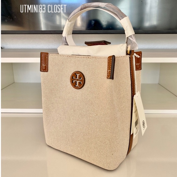 SOLD🆕NEW🤍☘️Tory Burch Blake canvas Bucket Bag/satchel bag/crossbody bay - Picture 2 of 10